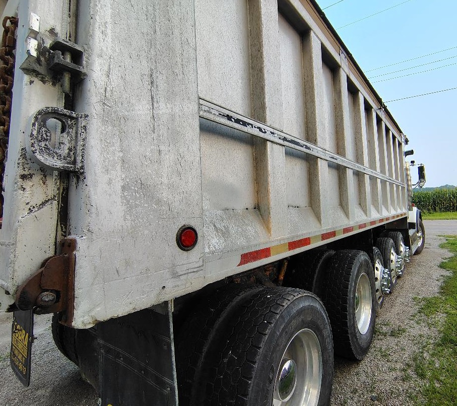 1999 FREIGHTLINER 5-Axle - Image 8